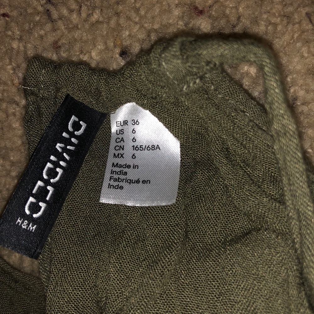 H&M Divided Romper - Picture 3 of 3